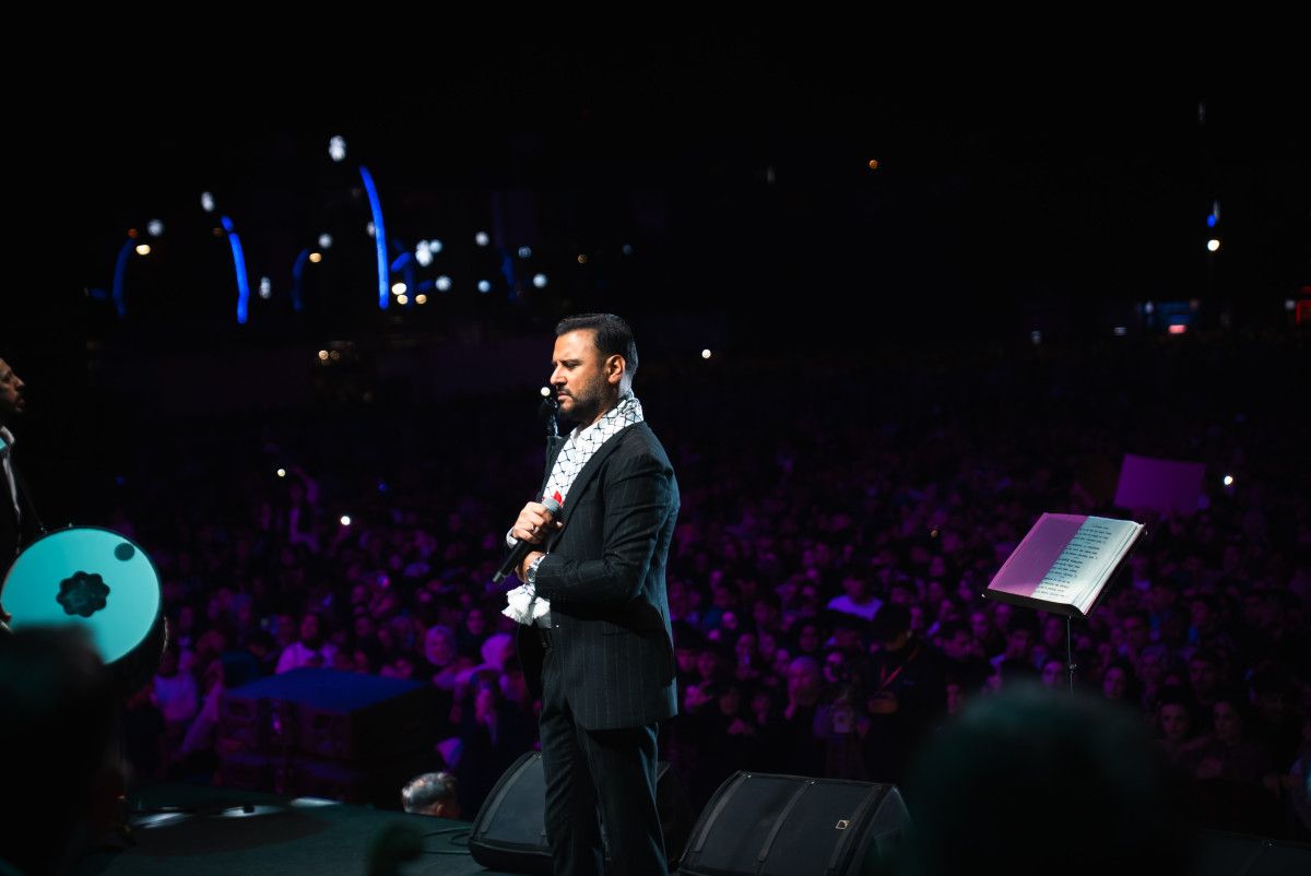 Alişan, Bingöl konserinde Gazzeliler için destek şarkısı söyledi Alişan, Bingöl konserinde Gazzeliler için destek şarkısı söyledi