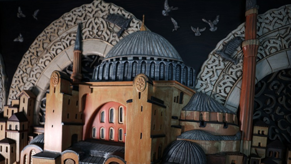 Türk usta, ‘Neva’ sanatıyla 3 boyutlu ahşap eserler üretiyor