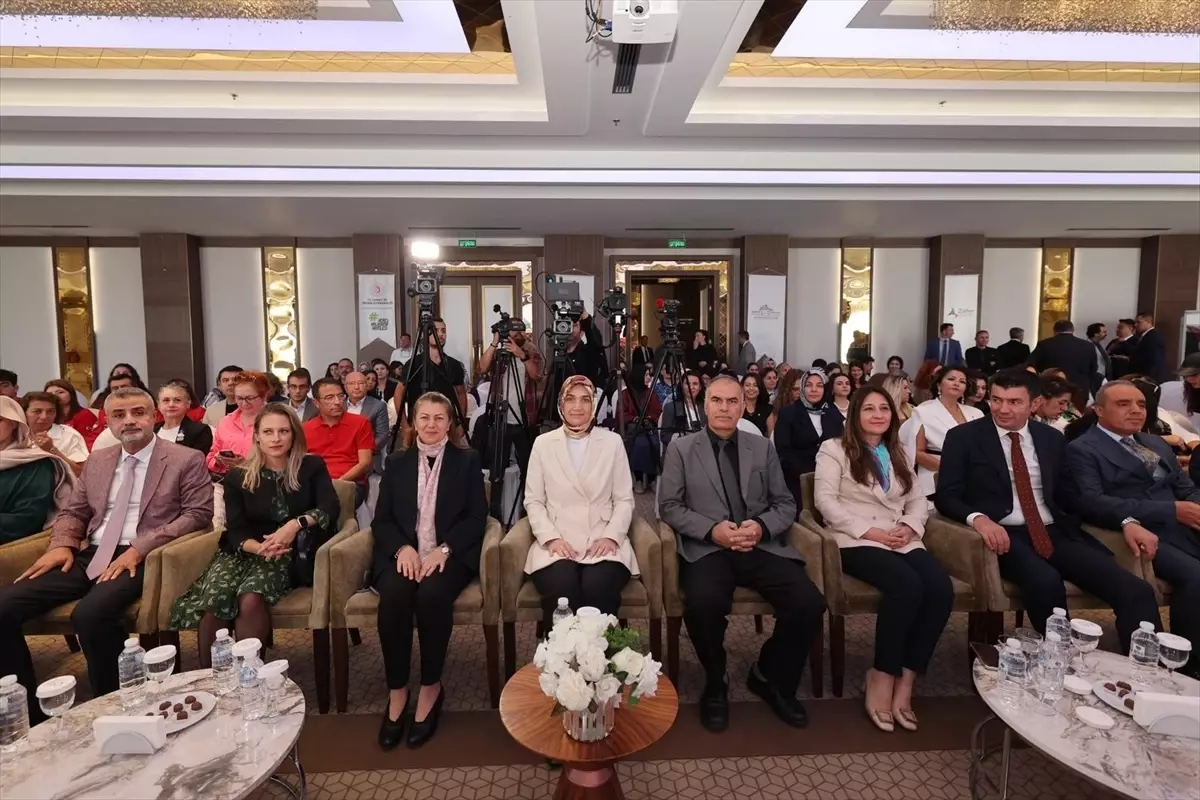 Afyonkarahisar’da Uluslararası Girişimci Kadınlar ve Gençler Zirvesi Düzenleniyor Afyonkarahisar’da Uluslararası Girişimci Kadınlar ve Gençler Zirvesi Düzenleniyor