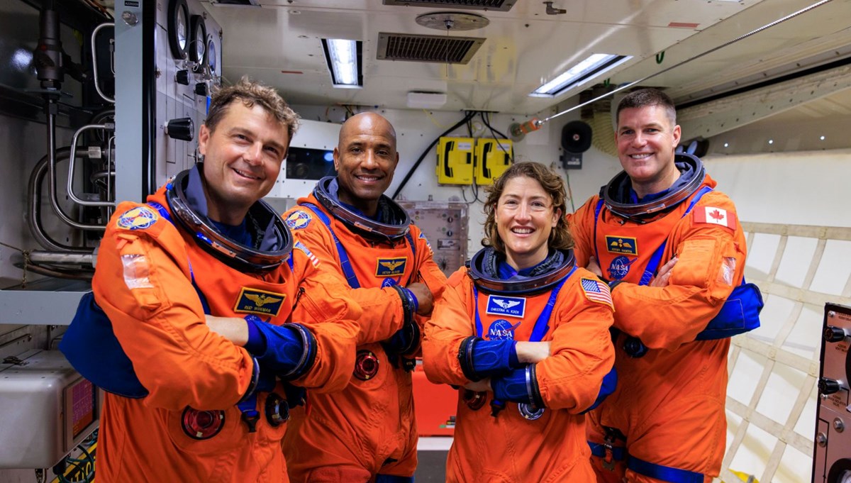 Ay’a insanlı görev için tarih belli oldu Ay’a insanlı görev için tarih belli oldu