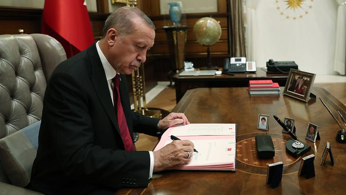 Atama ve görevden alma kararları Resmi Gazete’de yer aldı Atama ve görevden alma kararları Resmi Gazete’de yer aldı