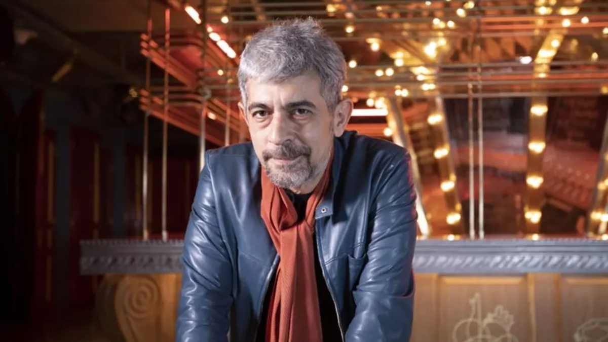 Okan Bayülgen’den mercimek çorbası isyanı: “Dilimiz gibi, değerlerimizi de koruyamadık” Okan Bayülgen’den mercimek çorbası isyanı: “Dilimiz gibi, değerlerimizi de koruyamadık”