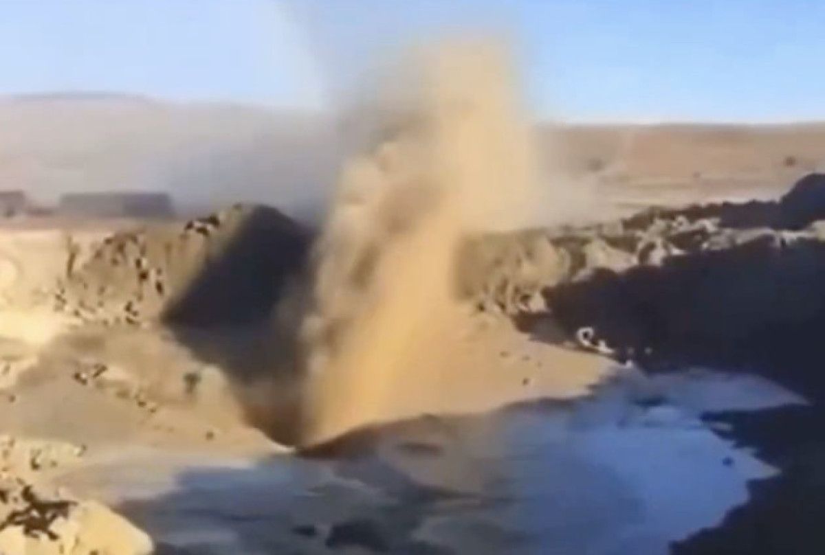 Ankara’da su krizi büyüyor: Belediyenin onardık dediği boru yeniden patladı Ankara’da su krizi büyüyor: Belediyenin onardık dediği boru yeniden patladı