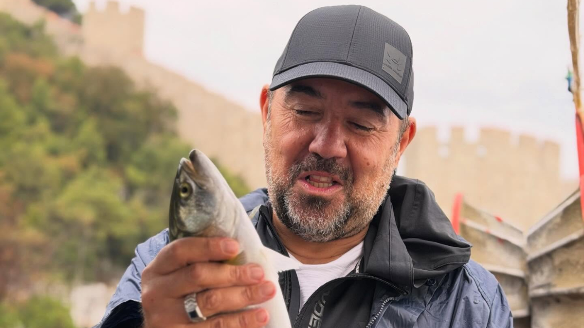 Formunu koruyor! Ata Demirer spor yaptığı anları paylaştı Formunu koruyor! Ata Demirer spor yaptığı anları paylaştı