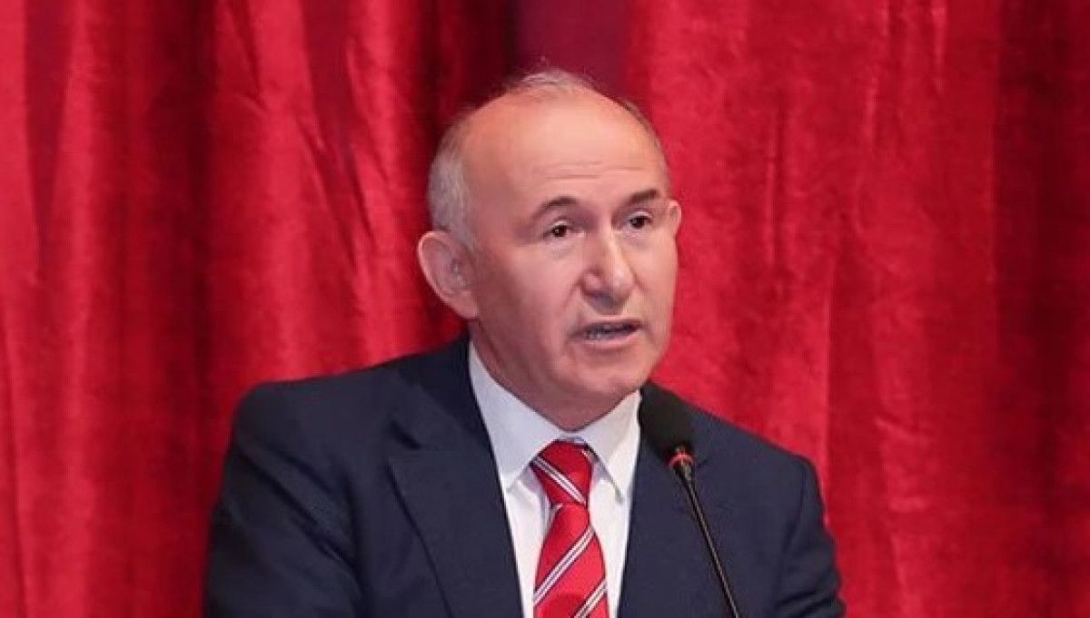 Ahmet Şimşirgil, SUMUD Filosu’na katılan Develi ve Kantoğlu’na yüklendi Ahmet Şimşirgil, SUMUD Filosu’na katılan Develi ve Kantoğlu’na yüklendi