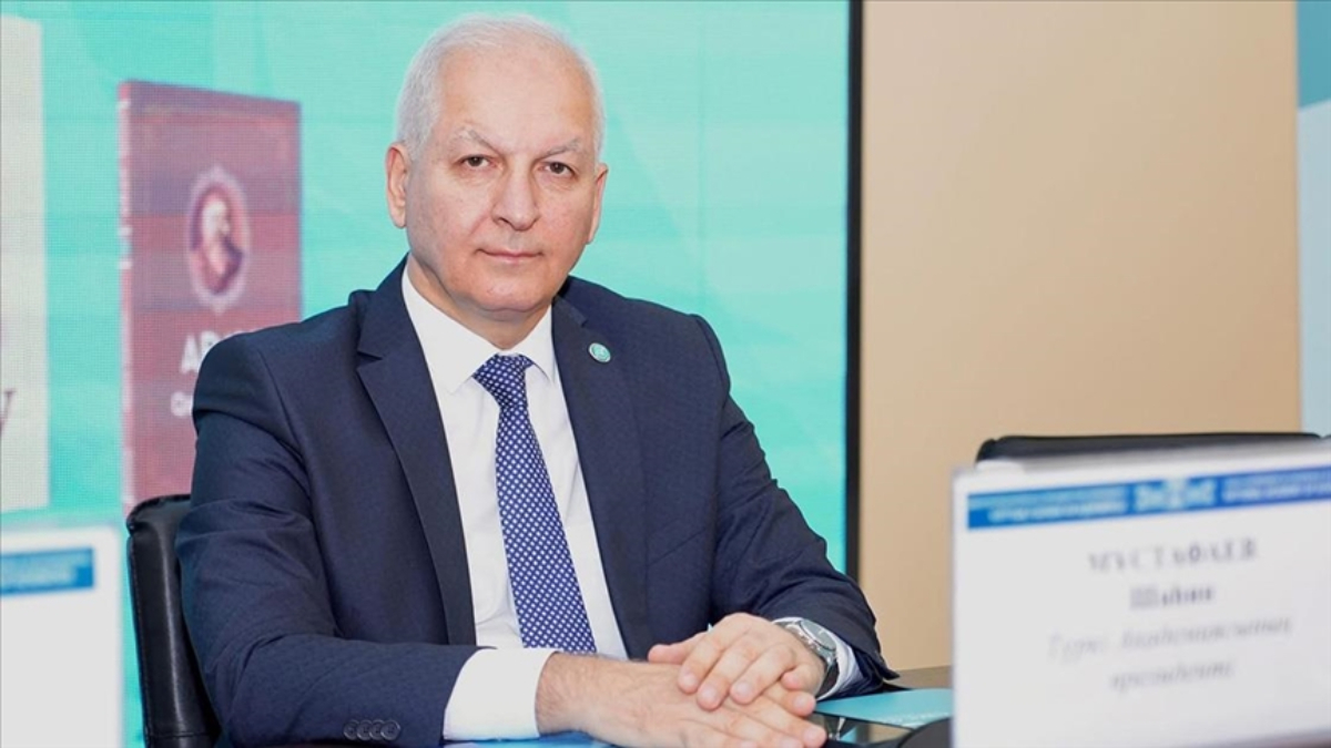 Türk Akademisi Başkanı Mustafayev: Kitapları ortak Türk alfabesi ile yayınlıyoruz Türk Akademisi Başkanı Mustafayev: Kitapları ortak Türk alfabesi ile yayınlıyoruz