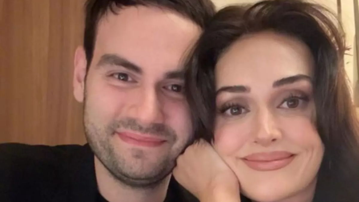 Oyuncu Esra Bilgiç 33 oldu! Sevgilisi Faruk Sabancı’dan aşk paylaşımı geldi Oyuncu Esra Bilgiç 33 oldu! Sevgilisi Faruk Sabancı’dan aşk paylaşımı geldi