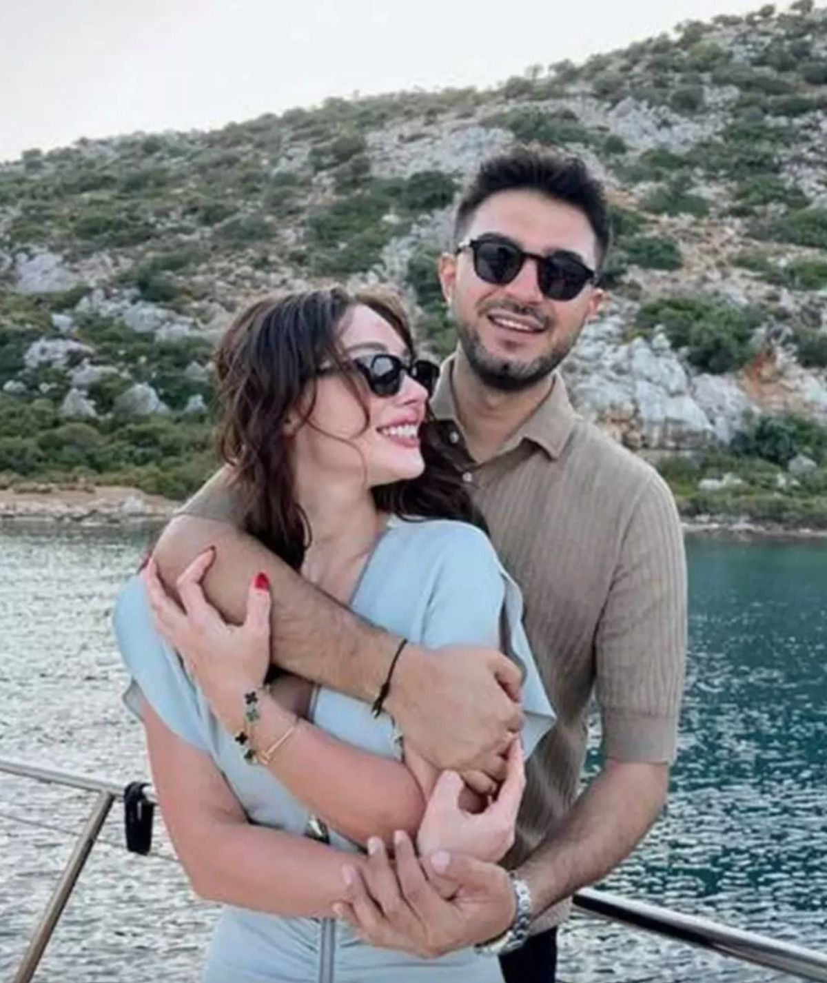 Torreira ile aşk yaşıyor! Rabia Soytürk’ün eski aşkından bomba yorum Torreira ile aşk yaşıyor! Rabia Soytürk’ün eski aşkından bomba yorum