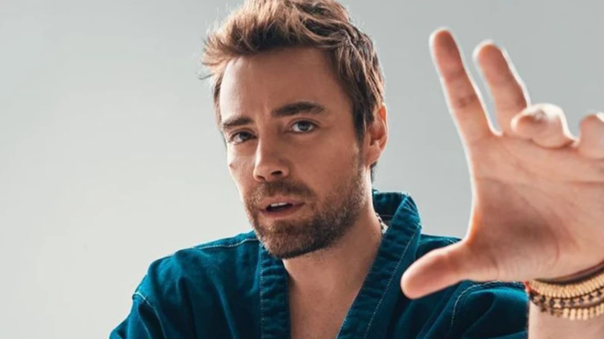 Sağlık sorunlarıyla gündemde! Murat Dalkılıç 12. kez burun ameliyatı oldu Sağlık sorunlarıyla gündemde! Murat Dalkılıç 12. kez burun ameliyatı oldu