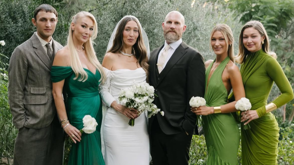 Gigi ve Bella Hadid kardeşler, ablalarını evlendirdi! Düğünden kareler var Gigi ve Bella Hadid kardeşler, ablalarını evlendirdi! Düğünden kareler var