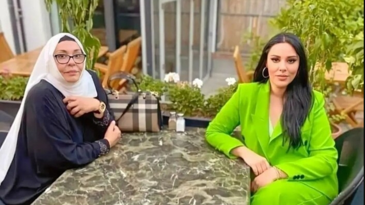 Tuğçe Tayfur’dan annesi Necla Nazır’a övgü: Gurur duyuyorum Tuğçe Tayfur’dan annesi Necla Nazır’a övgü: Gurur duyuyorum