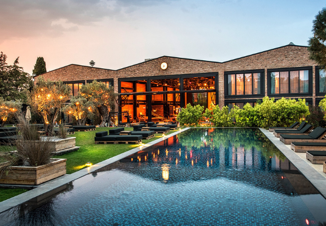 Warehouse by The Stay, Türkiye’nin İlk Michelin Key Ödüllü Otellerinden Biri Oldu Warehouse by The Stay, Türkiye’nin İlk Michelin Key Ödüllü Otellerinden Biri Oldu