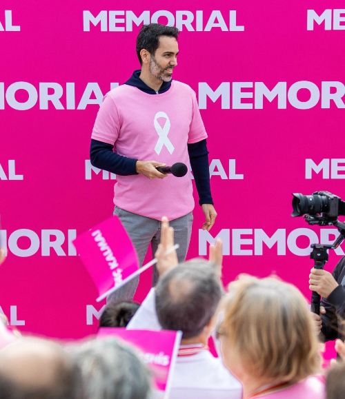 Meme Kanseri Farkındalığı için Binlerce Adım: Caddebostan’da Pembe Yürüyüş Meme Kanseri Farkındalığı için Binlerce Adım: Caddebostan’da Pembe Yürüyüş