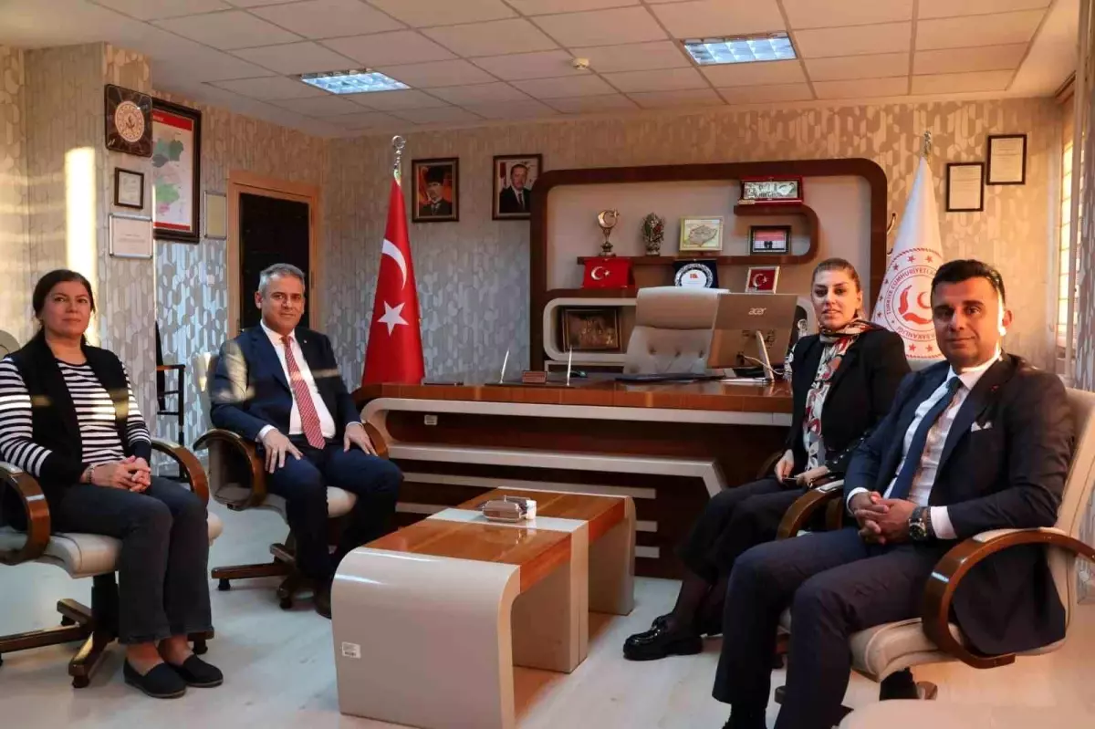 Erzurum’da Genç Çiftlere Destek Toplantısı Gerçekleştirildi Erzurum’da Genç Çiftlere Destek Toplantısı Gerçekleştirildi