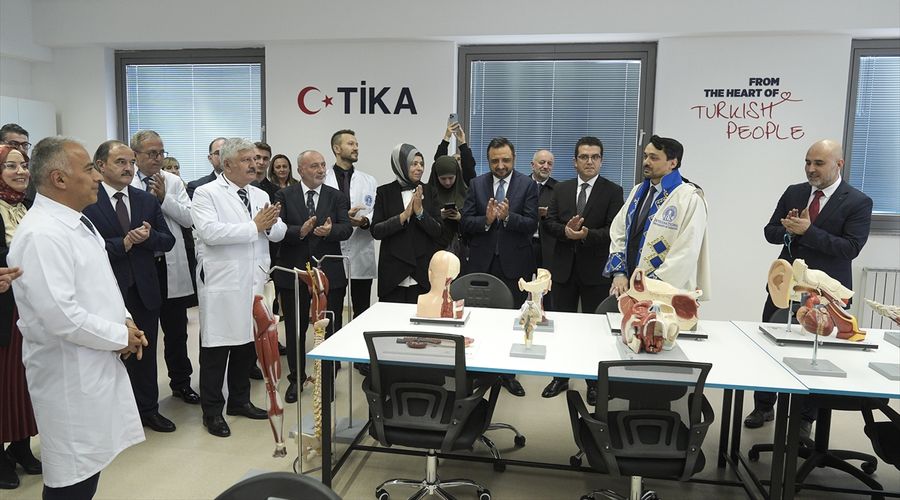 TİKA’dan Uluslararası Saraybosna Üniversitesine anatomi laboratuvarı desteği TİKA’dan Uluslararası Saraybosna Üniversitesine anatomi laboratuvarı desteği