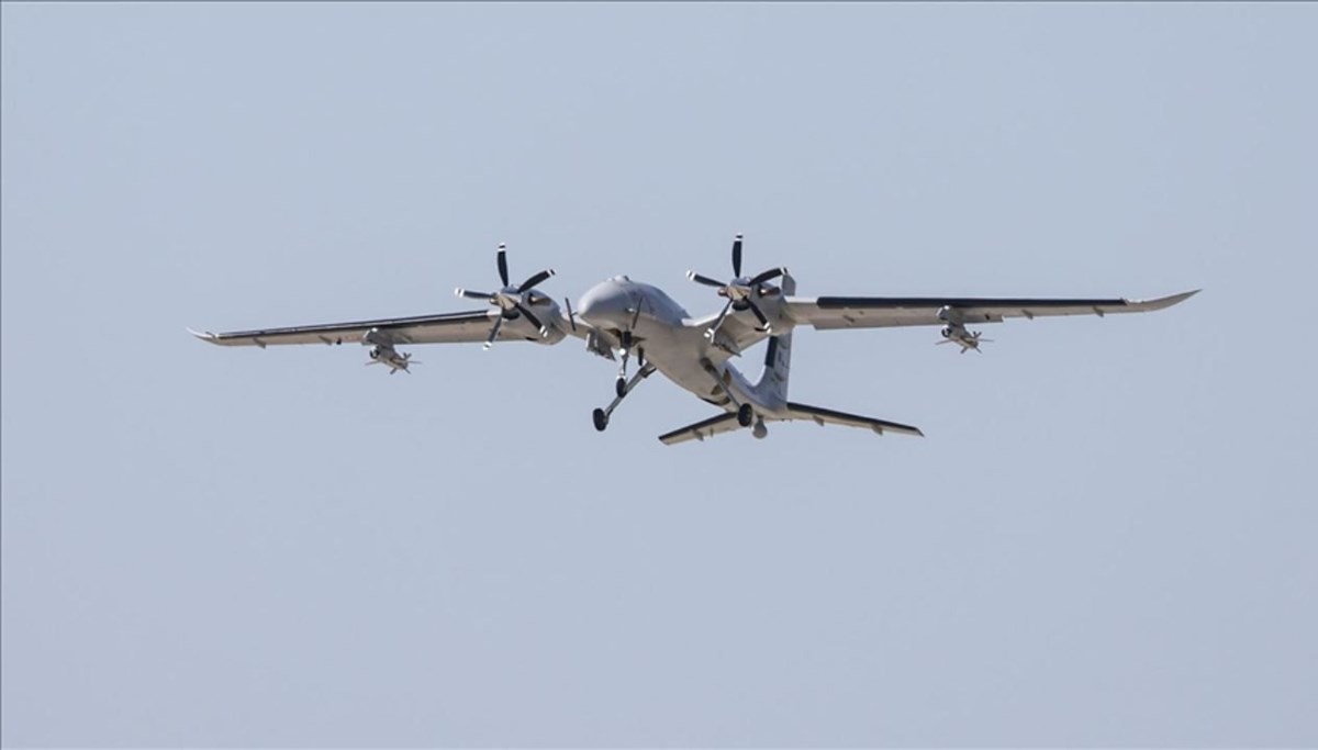 KEMANKEŞ-1 havadaki hedefleri tam isabetle vurdu KEMANKEŞ-1 havadaki hedefleri tam isabetle vurdu