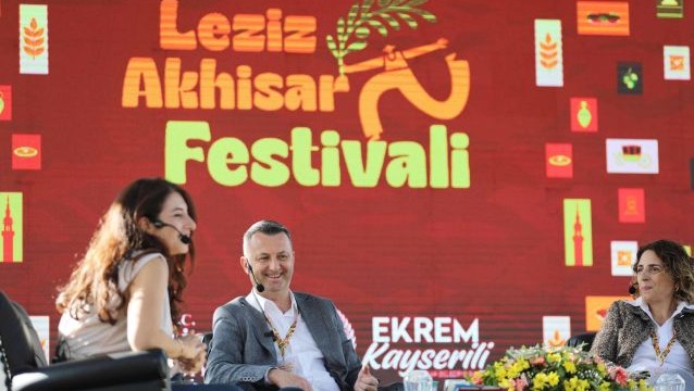 Leziz Akhisar Festivali’nde coşku ve renk cümbüşü Leziz Akhisar Festivali’nde coşku ve renk cümbüşü