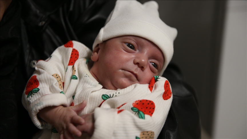 580 gram doğan Asya bebek, 108 gün sonra sağlığına kavuştu 580 gram doğan Asya bebek, 108 gün sonra sağlığına kavuştu