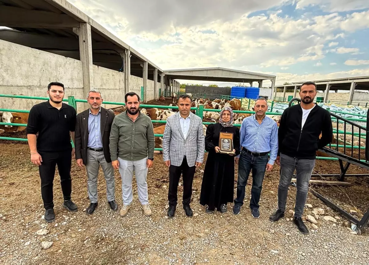 Kadın Girişimci Hafure Adak’tan Başarı Öyküsü Kadın Girişimci Hafure Adak’tan Başarı Öyküsü