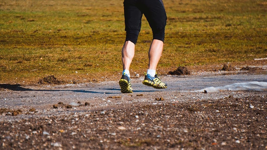 Araştırma: Geriye yürümek ekstra sağlık faydaları sağlıyor Araştırma: Geriye yürümek ekstra sağlık faydaları sağlıyor