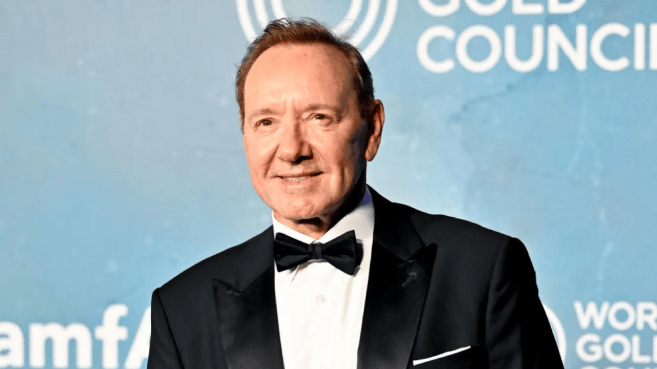 Kevin Spacey, Evsiz Kaldığını ve Maddi Zorluklar Yaşadığını… Kevin Spacey, Evsiz Kaldığını ve Maddi Zorluklar Yaşadığını…