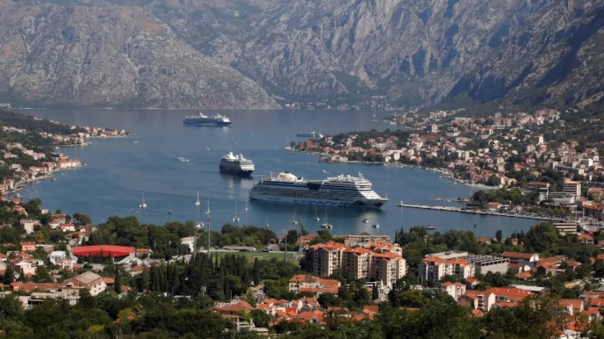 Karadağ, Türklere Vizesiz Seyahatleri İptal Etti Karadağ, Türklere Vizesiz Seyahatleri İptal Etti