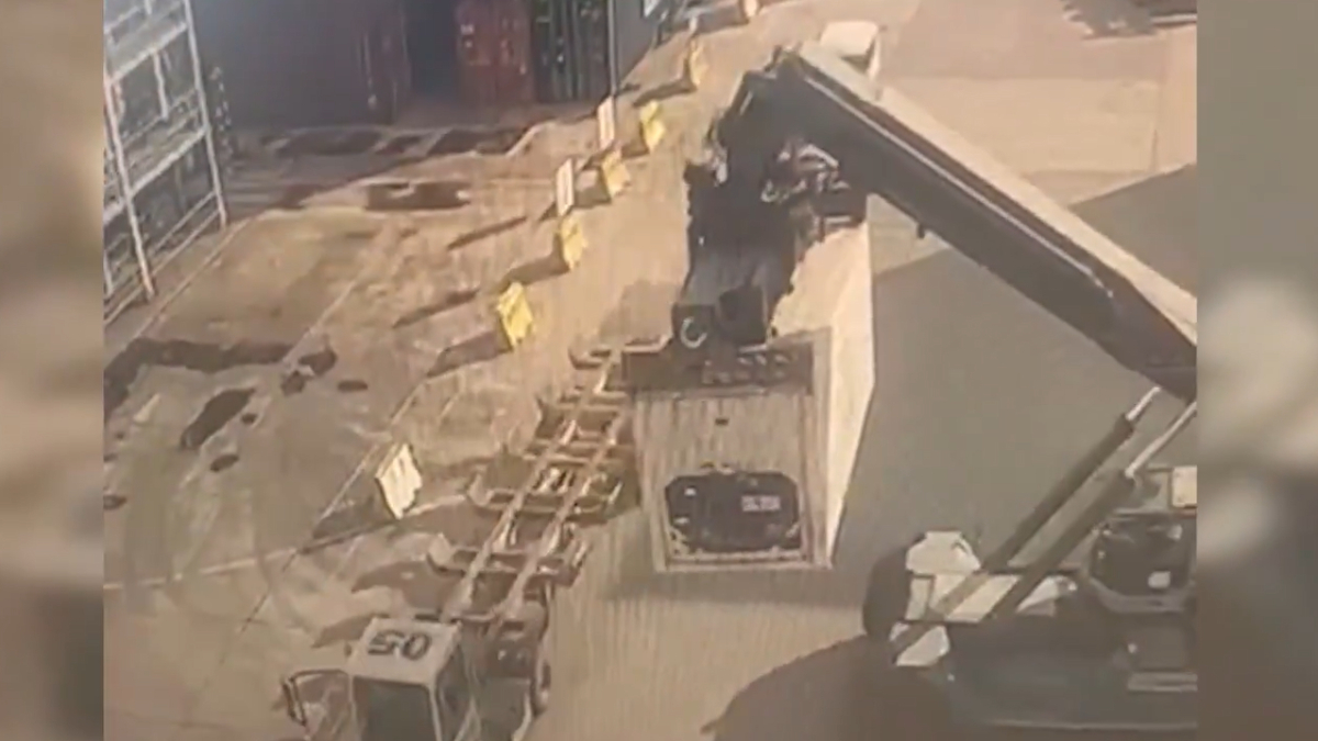 Kocaeli Derince Limanı’nda uyuşturucu operasyonu: 5 şüpheli… Kocaeli Derince Limanı’nda uyuşturucu operasyonu: 5 şüpheli…