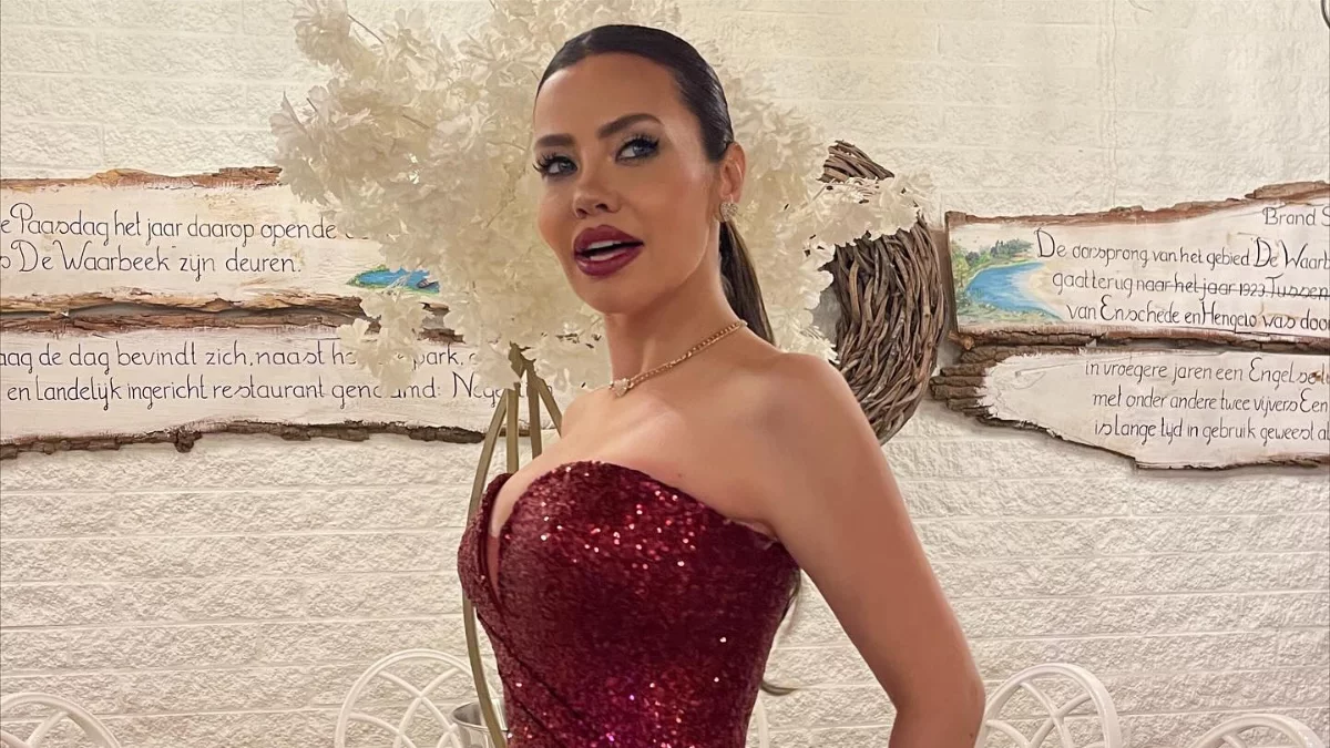 Lara’nın Takıntılı Hayranı Sağlık Sorunlarını Büyütüyor Lara’nın Takıntılı Hayranı Sağlık Sorunlarını Büyütüyor