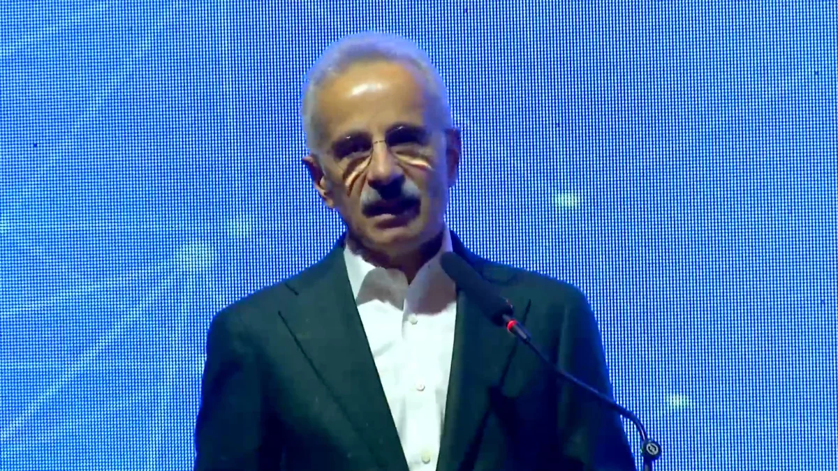 Karadeniz’deki tanker patlamasında 25 denizci kurtarıldı Karadeniz’deki tanker patlamasında 25 denizci kurtarıldı