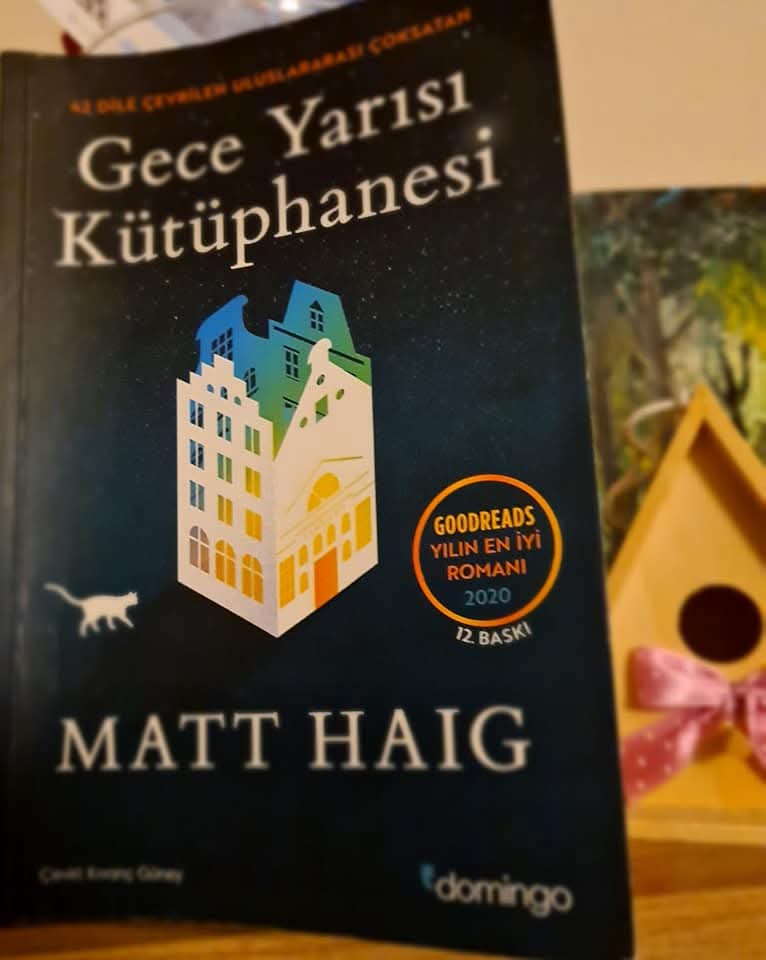 Gece Yarısı Kütüphanesi: Matt Haig’in Yeni Romanı Gece Yarısı Kütüphanesi: Matt Haig’in Yeni Romanı