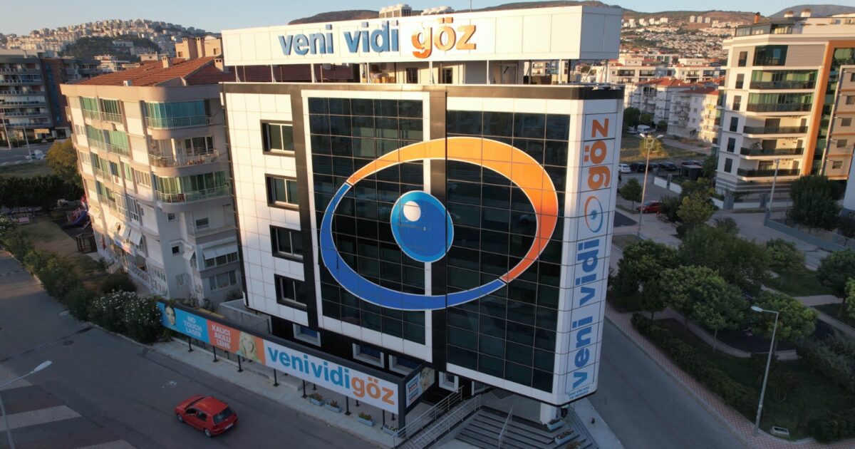 Akıllı Lens Teknolojisi, Katarakt Cerrahisinde Yeni… Akıllı Lens Teknolojisi, Katarakt Cerrahisinde Yeni…