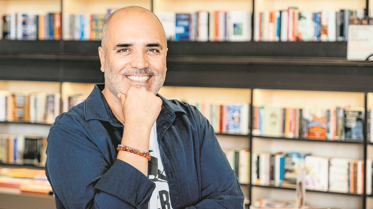 Bir Kadının Direnişinin İzinde: Güçlü Bir Hikaye Bir Kadının Direnişinin İzinde: Güçlü Bir Hikaye