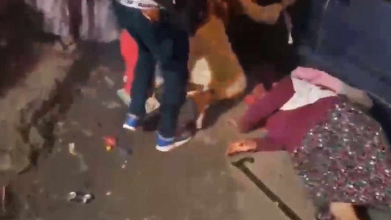 Karabük’te Düğün Töreninde Havai Fişek Patladı Karabük’te Düğün Töreninde Havai Fişek Patladı