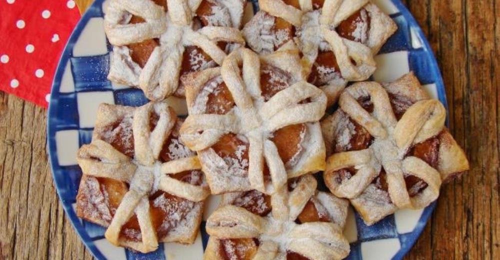 Elmalı Milföy Tatlısı Tarifi ile Pratik Lezzetler Elmalı Milföy Tatlısı Tarifi ile Pratik Lezzetler