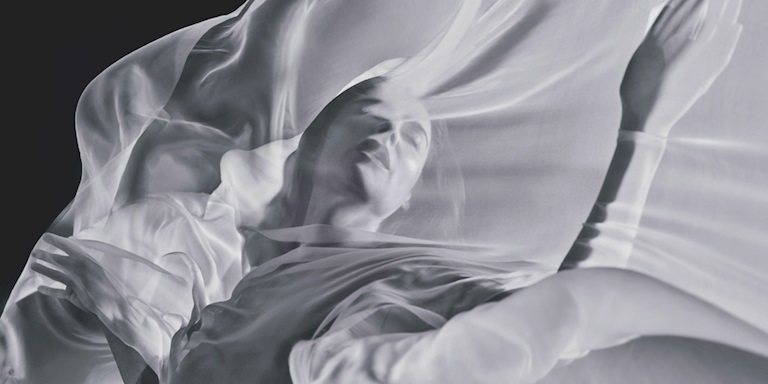 2026 Pirelli Takvimi ‘Elements’ Prag’da Tanıtıldı 2026 Pirelli Takvimi ‘Elements’ Prag’da Tanıtıldı