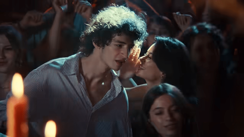 Passo, Yeni İmaj Filmiyle Hayat Rutinden Çıktı Passo, Yeni İmaj Filmiyle Hayat Rutinden Çıktı