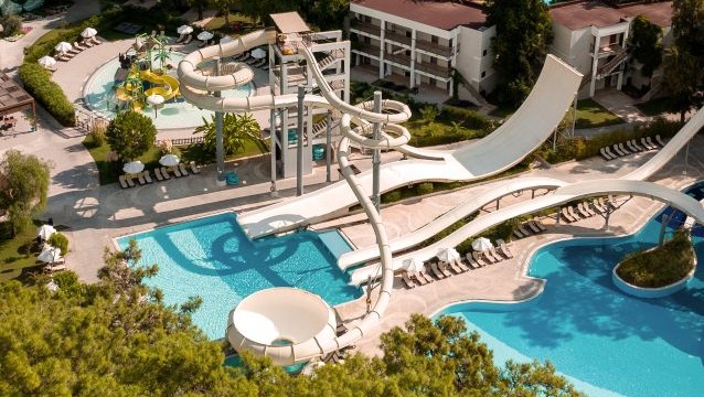 Sherwood Exclusive Kemer: Doğanın Kalbinde Lüks ve Lezzet Sherwood Exclusive Kemer: Doğanın Kalbinde Lüks ve Lezzet