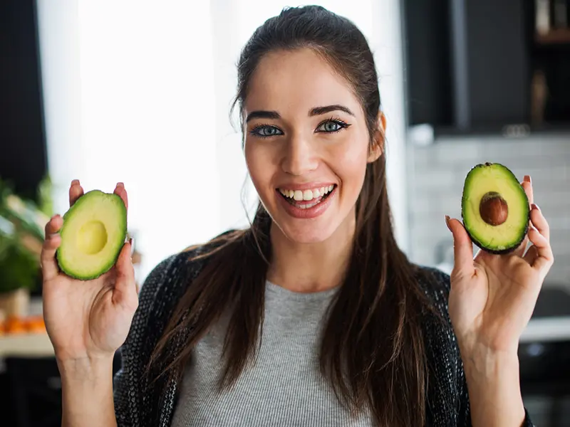 Cildi Yenileyen 8 Besin Cildi Yenileyen 8 Besin