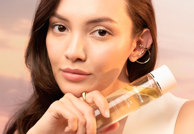 Darphin ile Yeni Yılda Cildin En Işıltılı Hâli Darphin ile Yeni Yılda Cildin En Işıltılı Hâli