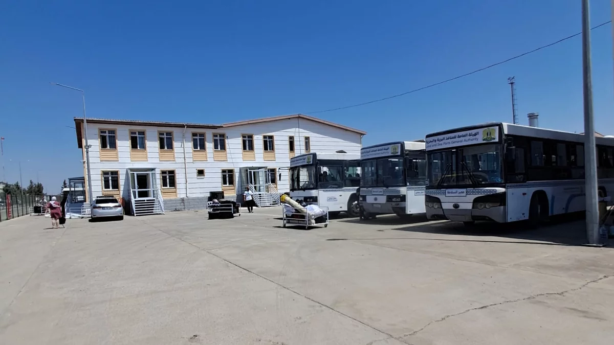 Kilis’te Suriyelilerin Ülkelerine Gönüllü Dönüşü Devam… Kilis’te Suriyelilerin Ülkelerine Gönüllü Dönüşü Devam…