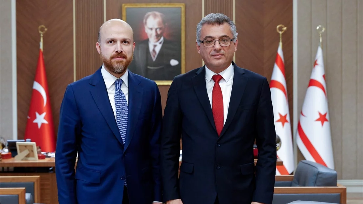 Bilal Erdoğan, KKTC Cumhurbaşkanı Erhürman’ı Ziyaret Etti Bilal Erdoğan, KKTC Cumhurbaşkanı Erhürman’ı Ziyaret Etti