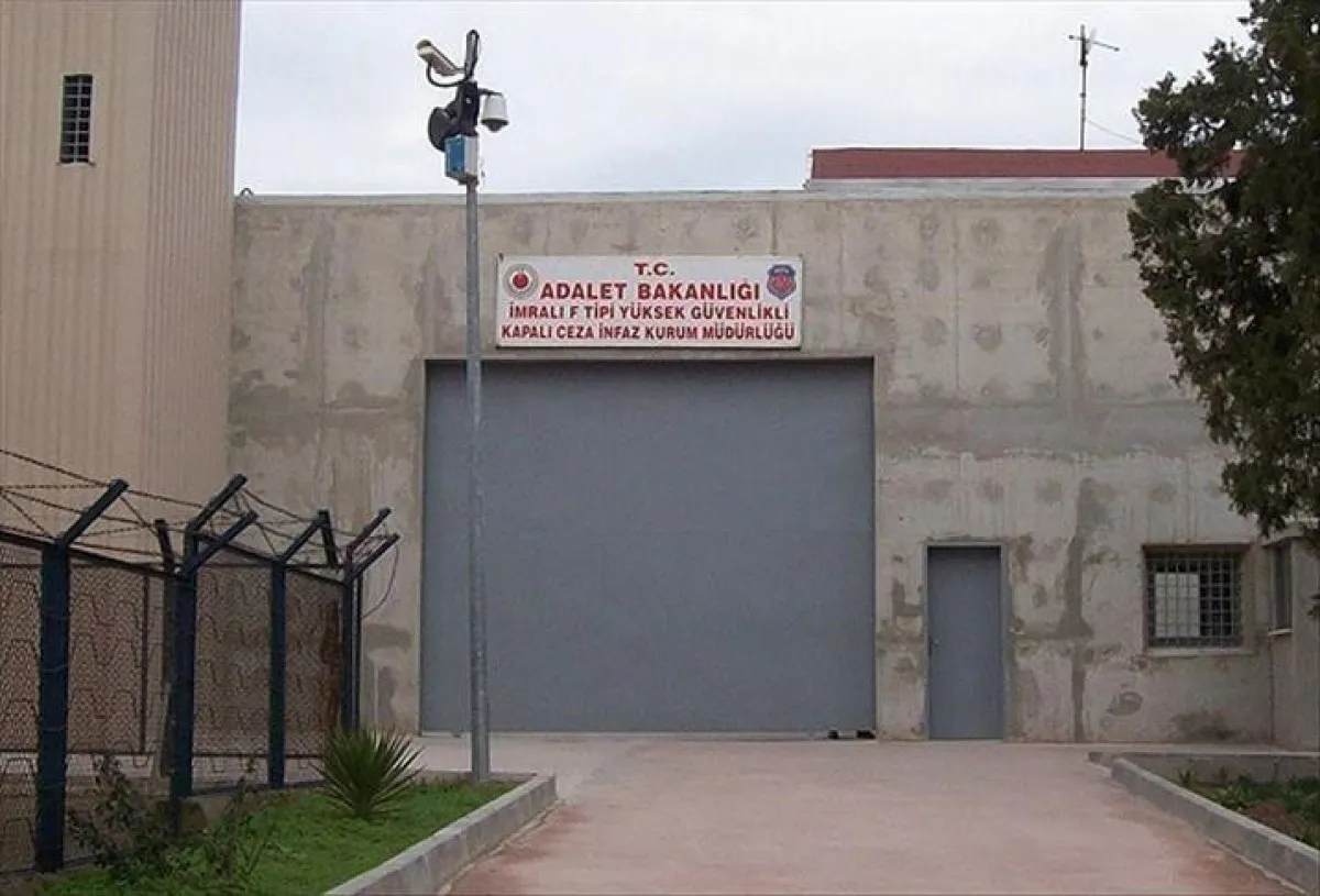 İmralı ziyareti sonrası komisyon ilk kez toplandı İmralı ziyareti sonrası komisyon ilk kez toplandı