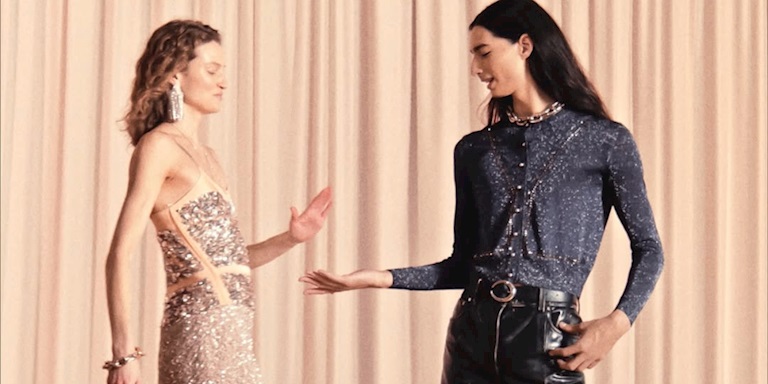 Moda Dünyasında Dans Temalı Yeni Kampanyalar Dikkat Çekiyor Moda Dünyasında Dans Temalı Yeni Kampanyalar Dikkat Çekiyor