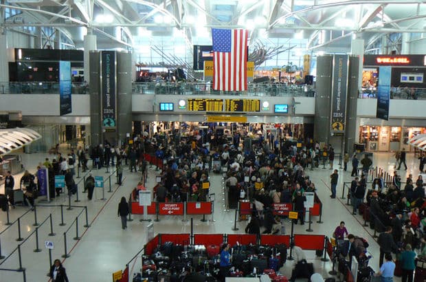 ABD İç Güvenlik Bakanı’ndan Seyahat Yasağı Önerisi ABD İç Güvenlik Bakanı’ndan Seyahat Yasağı Önerisi