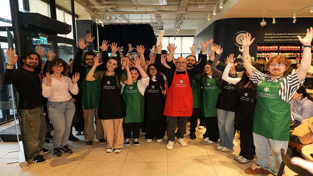 Starbucks’ın İşaret Dili Odaklı Community Store’u Açıldı Starbucks’ın İşaret Dili Odaklı Community Store’u Açıldı